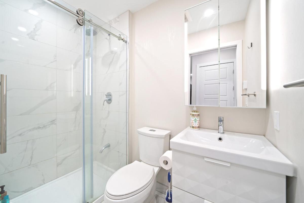 Glamorous 3bdr Heart Of Plateau A Montreal